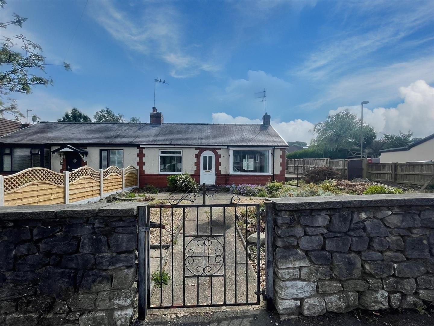 2 bed semi-detached bungalow to rent in Whalley Road, Langho  - Property Image 3