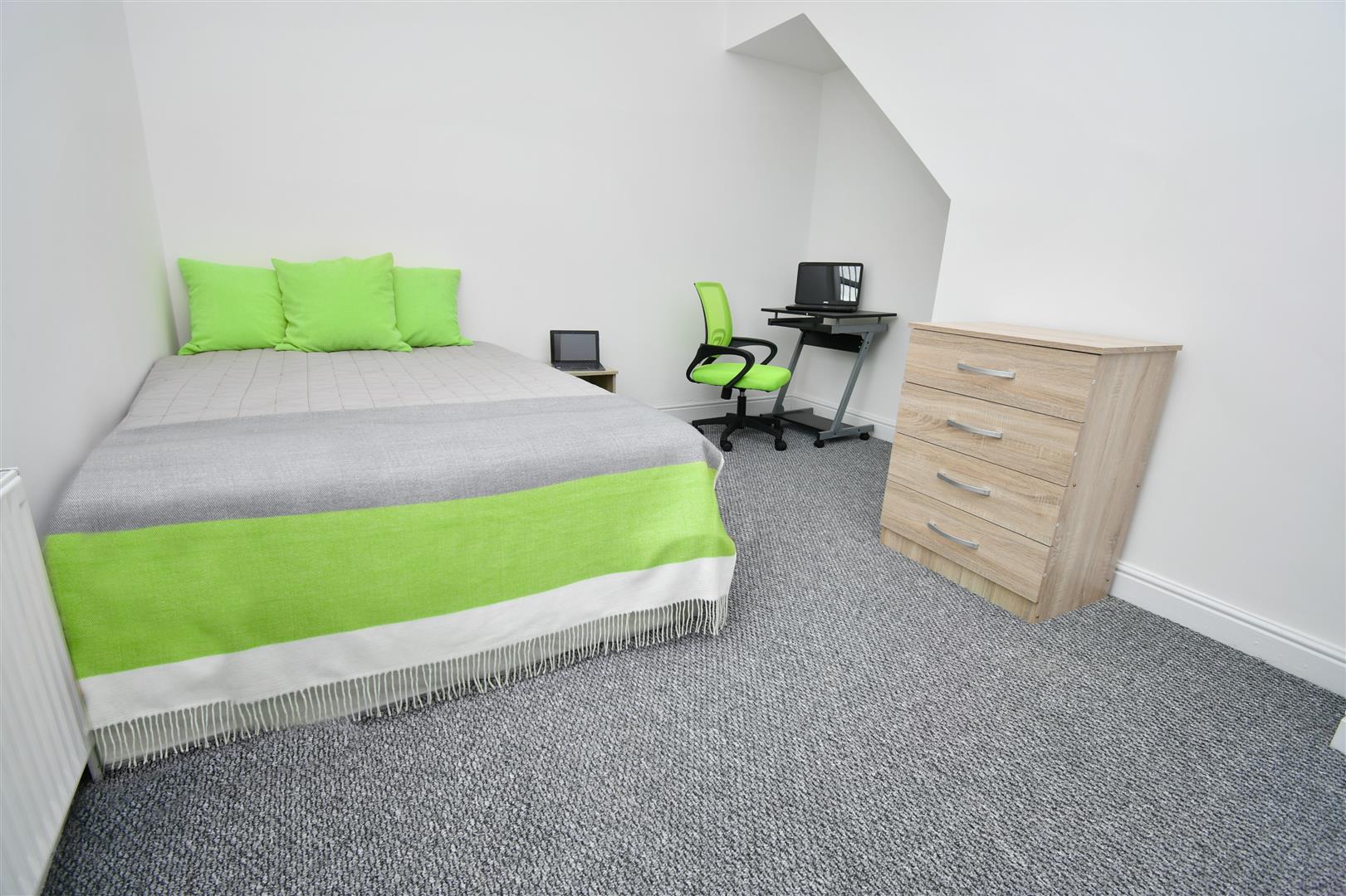 1 bed house share to rent in Netherby Street, Burnley  - Property Image 3