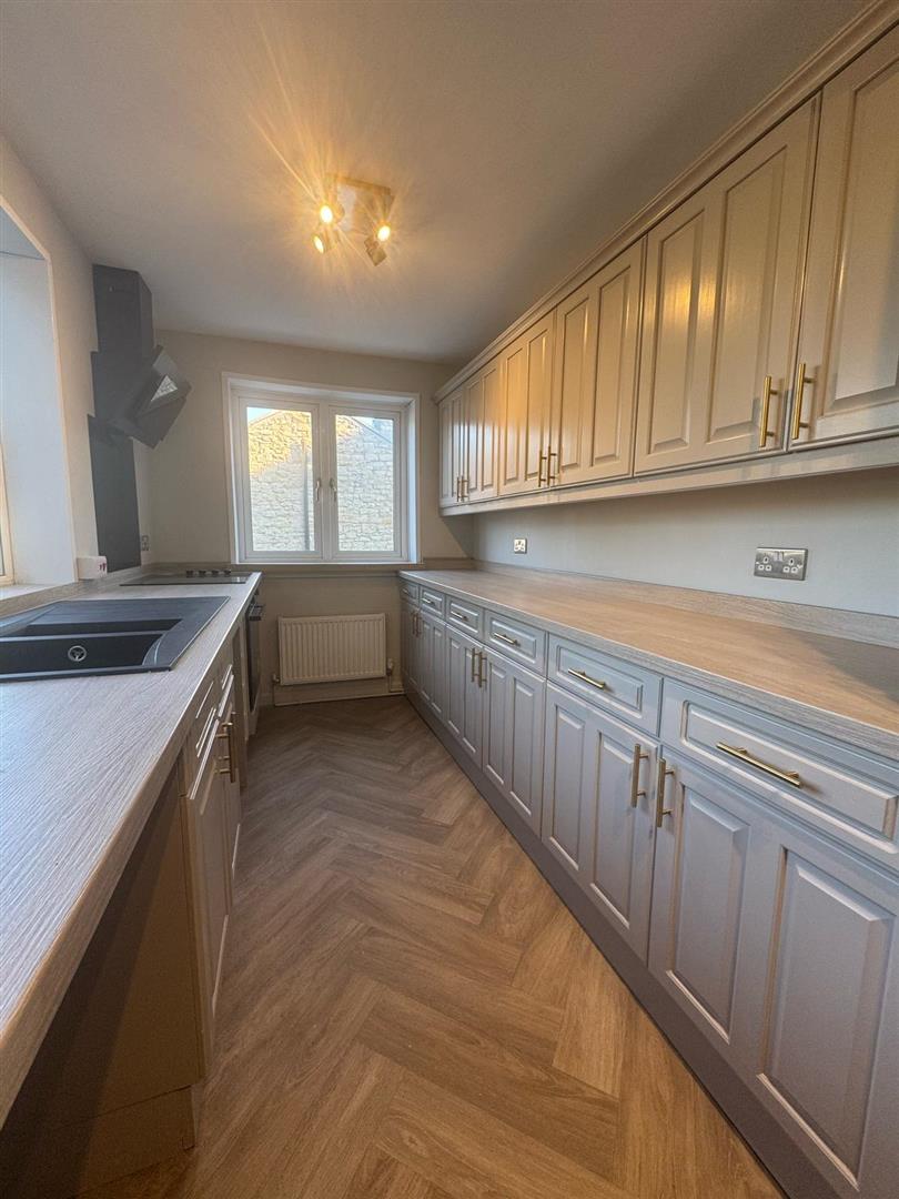 3 bed terraced house to rent in Church Street, Padiham  - Property Image 13