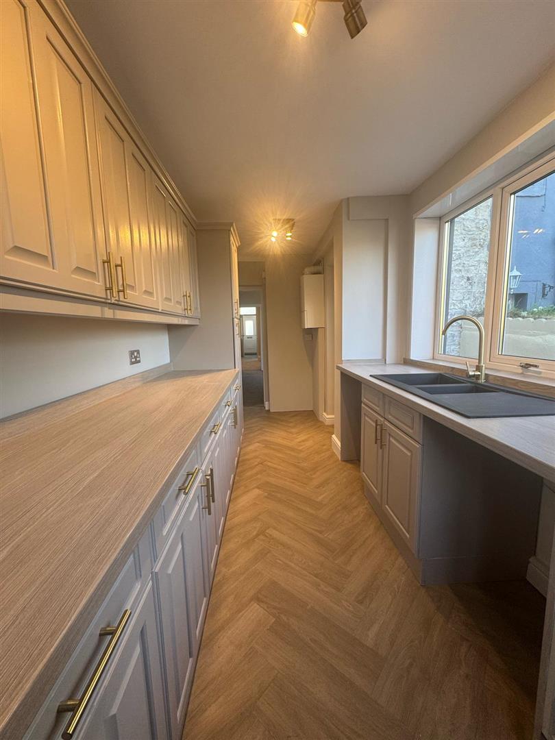 3 bed terraced house to rent in Church Street, Padiham  - Property Image 11