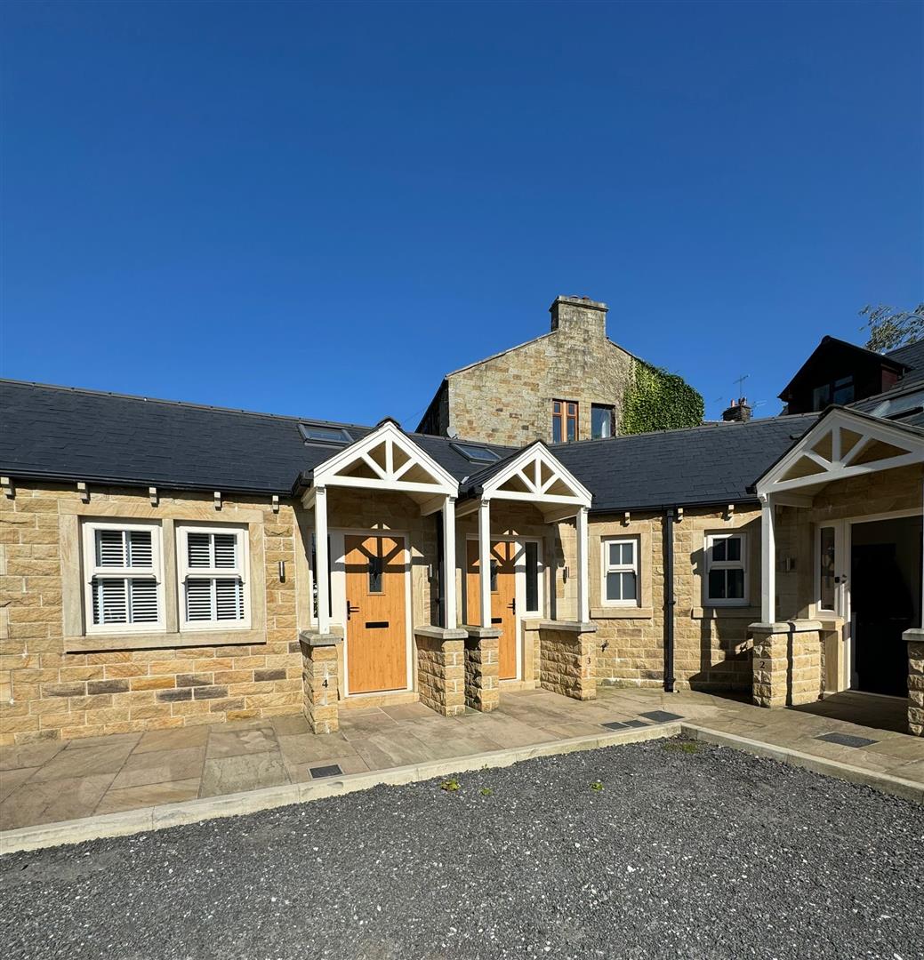 1 bed bungalow to rent in Ashworth Road, Rossendale  - Property Image 1