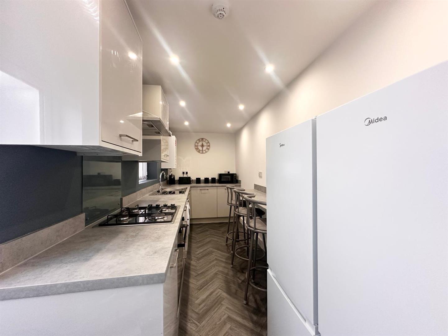 1 bed house share to rent in Bulcock Street, Burnley 3