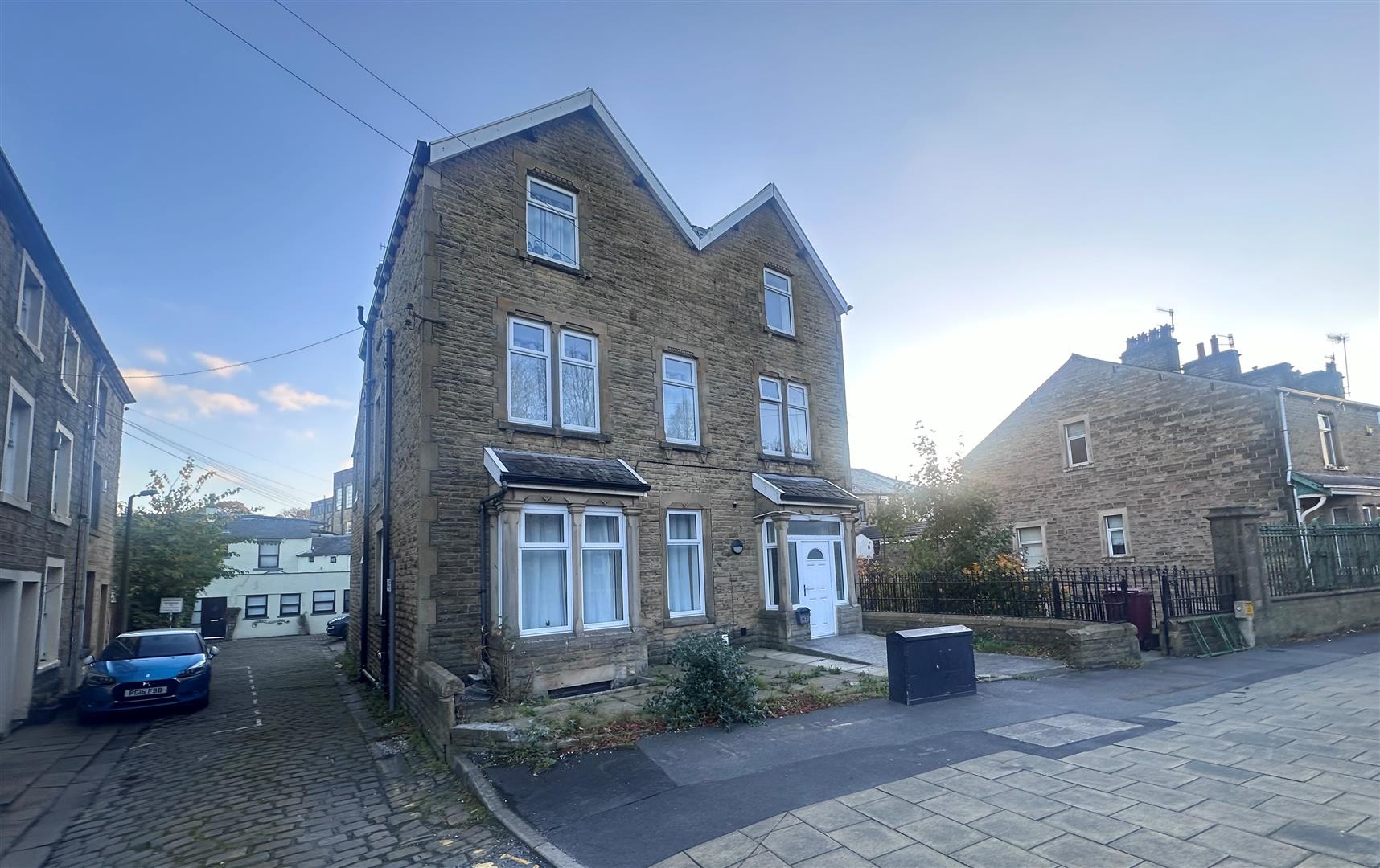 13 bed for sale in Church Street, Burnley  - Property Image 1