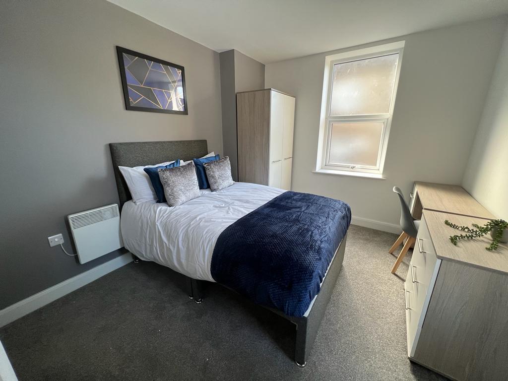 13 bed for sale in Church Street, Burnley 18