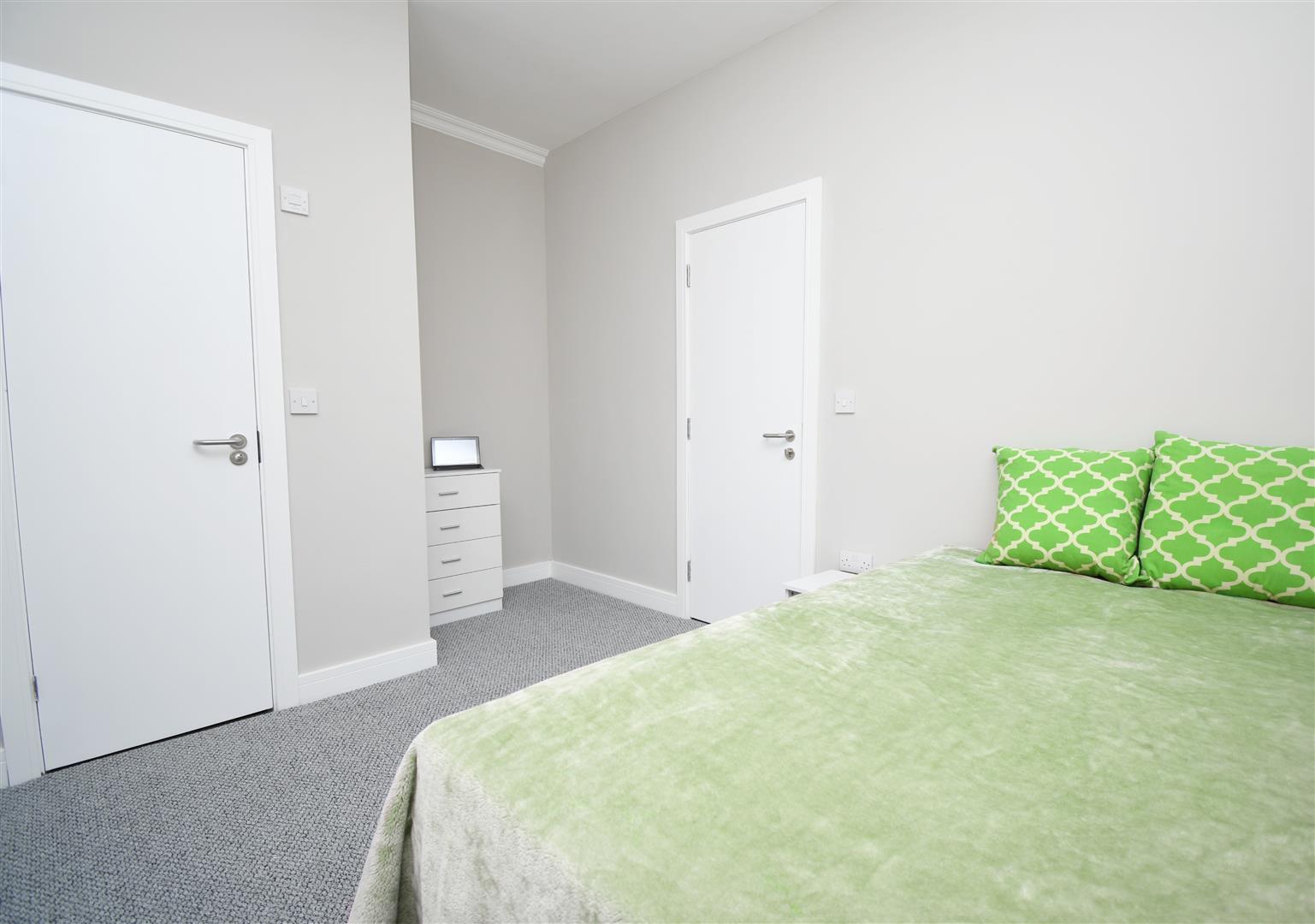 4 bed terraced house for sale in Ulster Street, Burnley  - Property Image 10