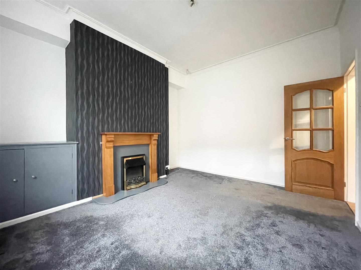 3 bed terraced house for sale in St. Leonards Street, Padiham  - Property Image 3