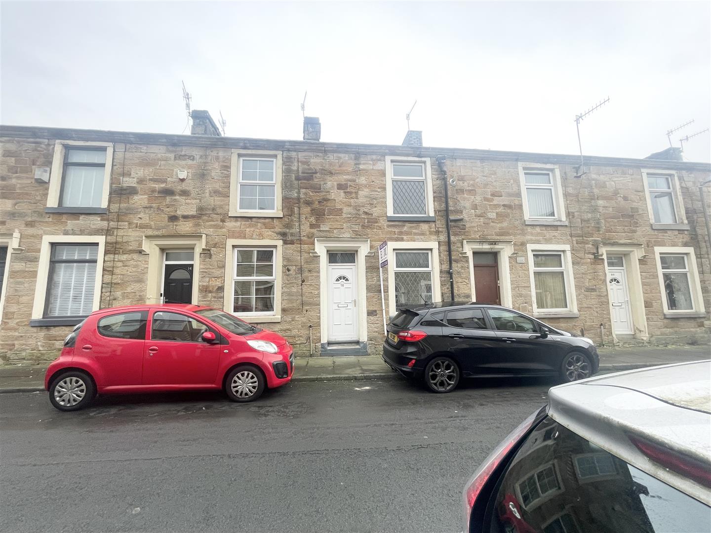 2 bed terraced house for sale in Clarence Street, Burnley  - Property Image 1