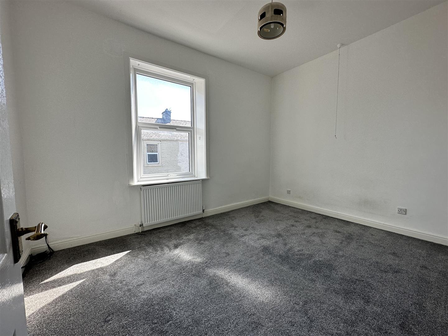 3 bed terraced house to rent in Spring Street, Blackburn  - Property Image 6