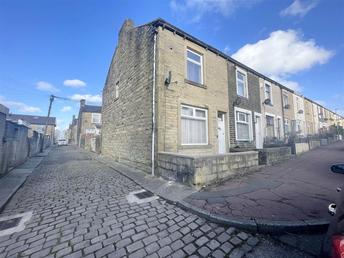 4 bed end of terrace house for sale in Brentwood Road, Nelson  - Property Image 1