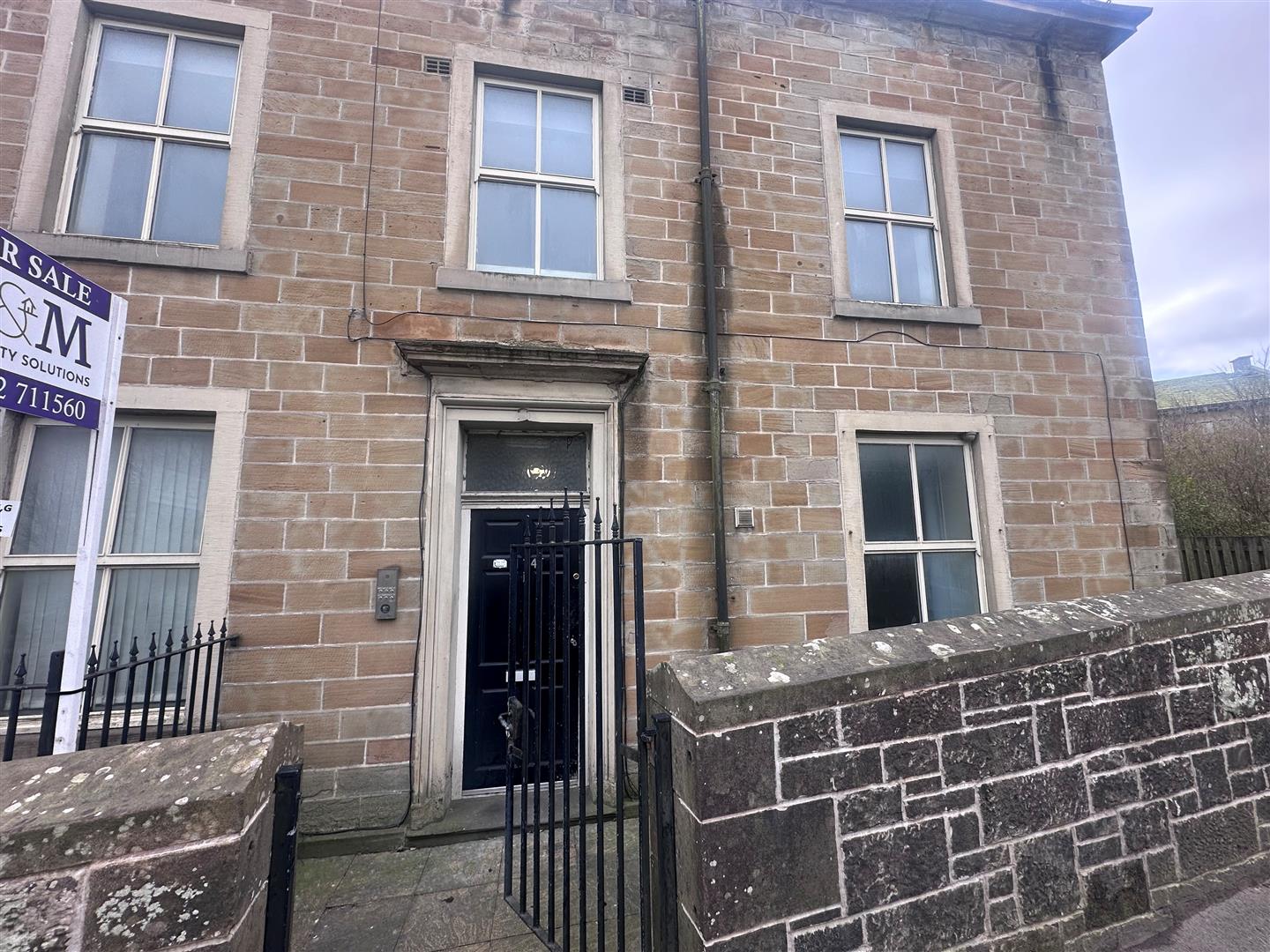 1 bed flat for sale in Westgate, Burnley, BB11