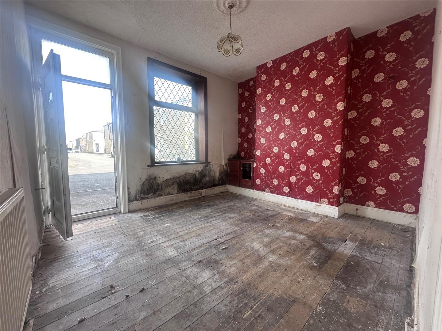 2 bed terraced house for sale in Prestwich Street, Burnley 3