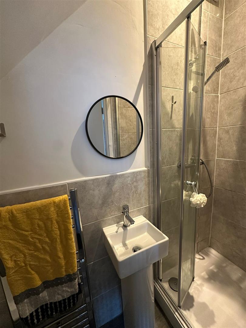 1 bed house share to rent in Coultate Street, Burnley 3