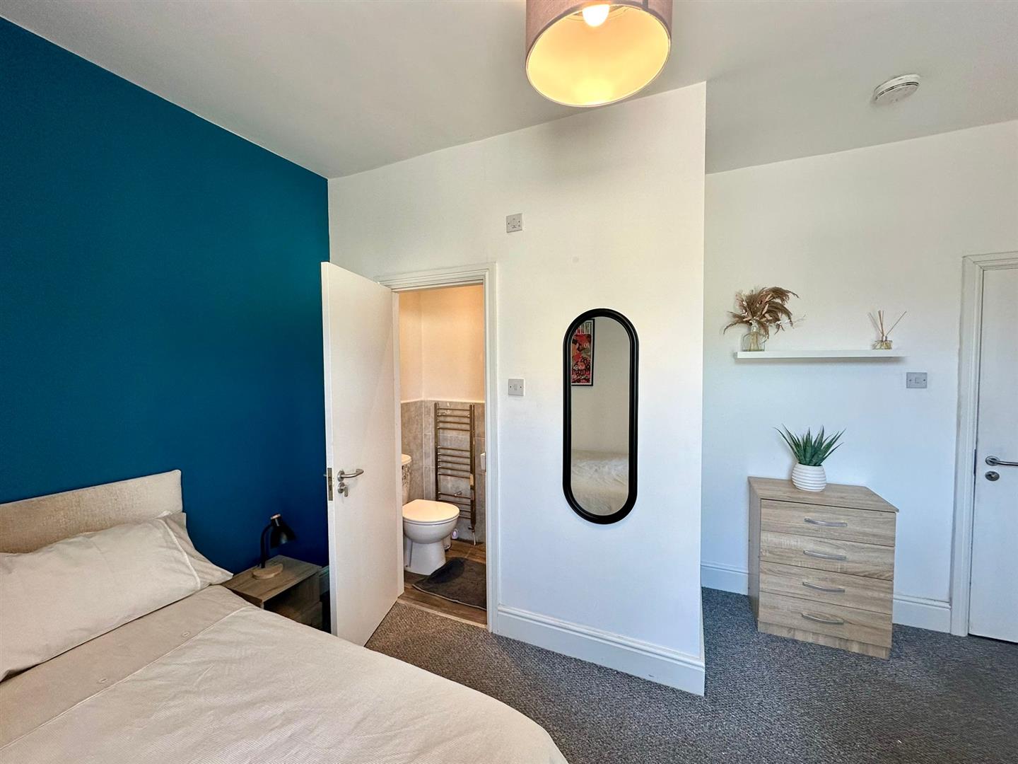 1 bed house share to rent in Coultate Street, Burnley 2