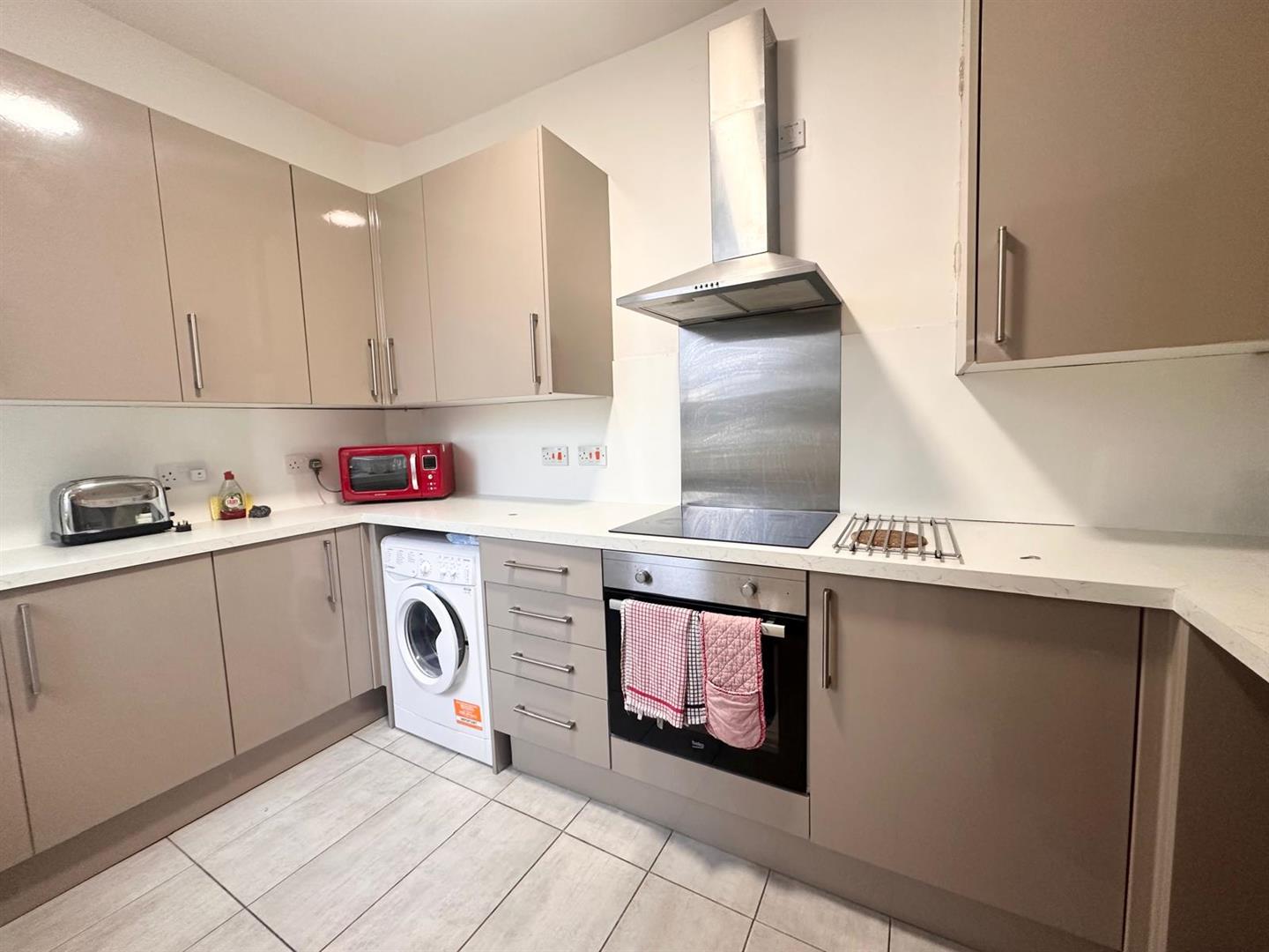 1 bed house share to rent in Colbran Street, Burnley 2