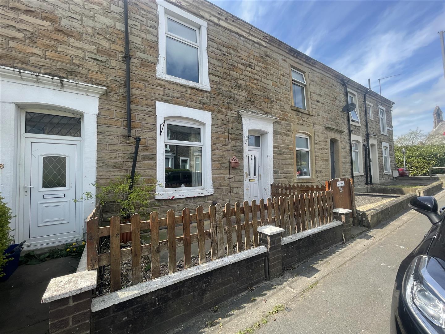 3 bed terraced house for sale in Hapton Road, Padiham  - Property Image 1
