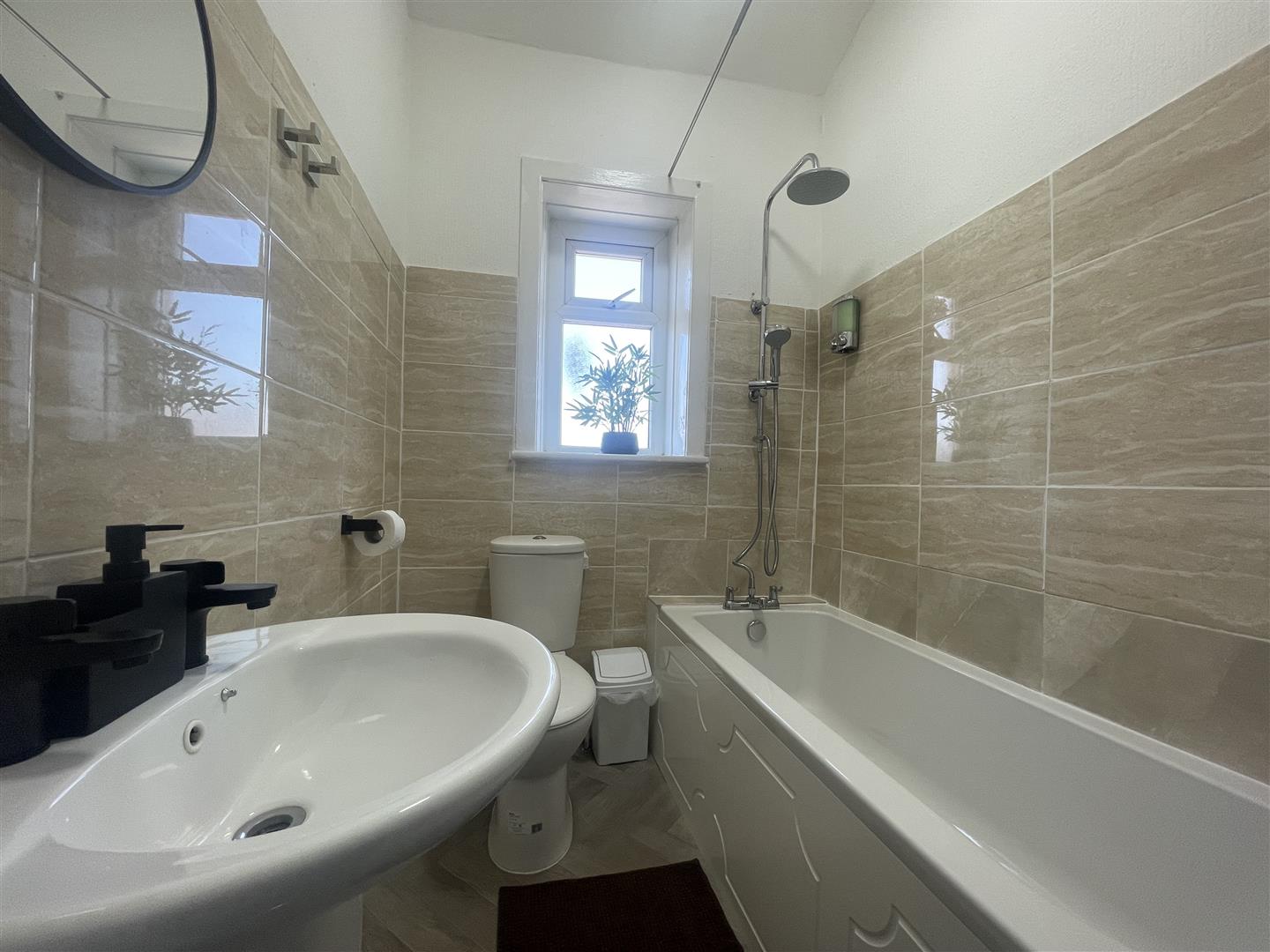 2 bed terraced house to rent in Chapel Street, Nelson  - Property Image 5