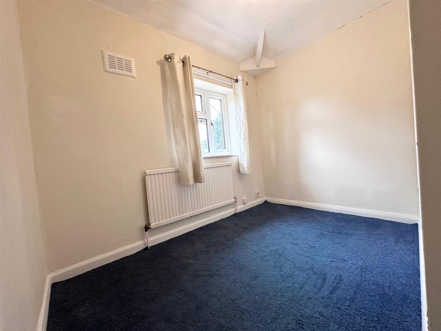 3 bed semi-detached house to rent in Rosehill Road, Burnley  - Property Image 10