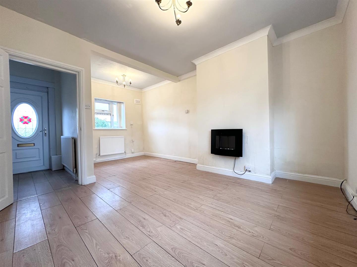 3 bed semi-detached house to rent in Rosehill Road, Burnley  - Property Image 2