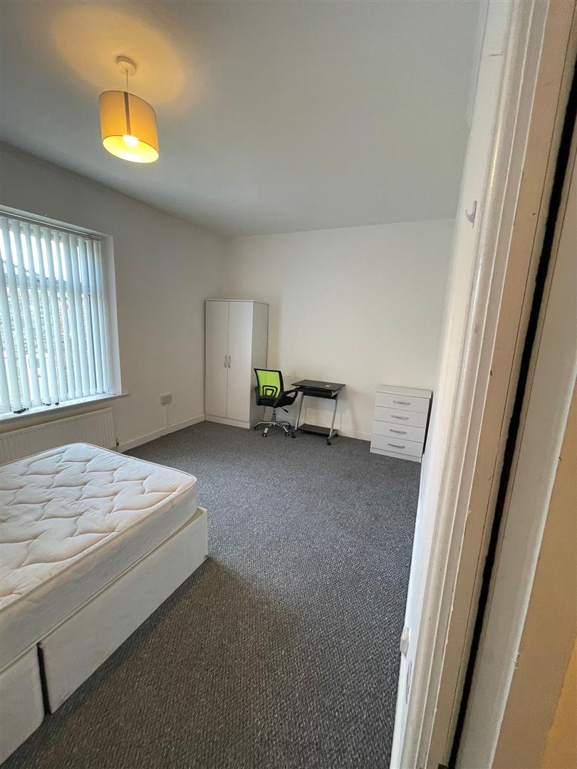 1 bed house share to rent in Colbran Street, Burnley 6