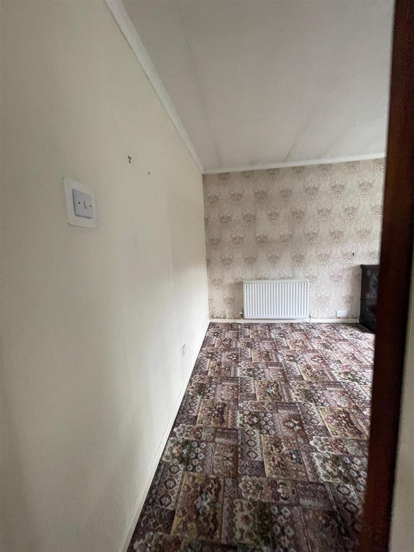 2 bed detached bungalow for sale in Lower Mead Drive, Burnley  - Property Image 3