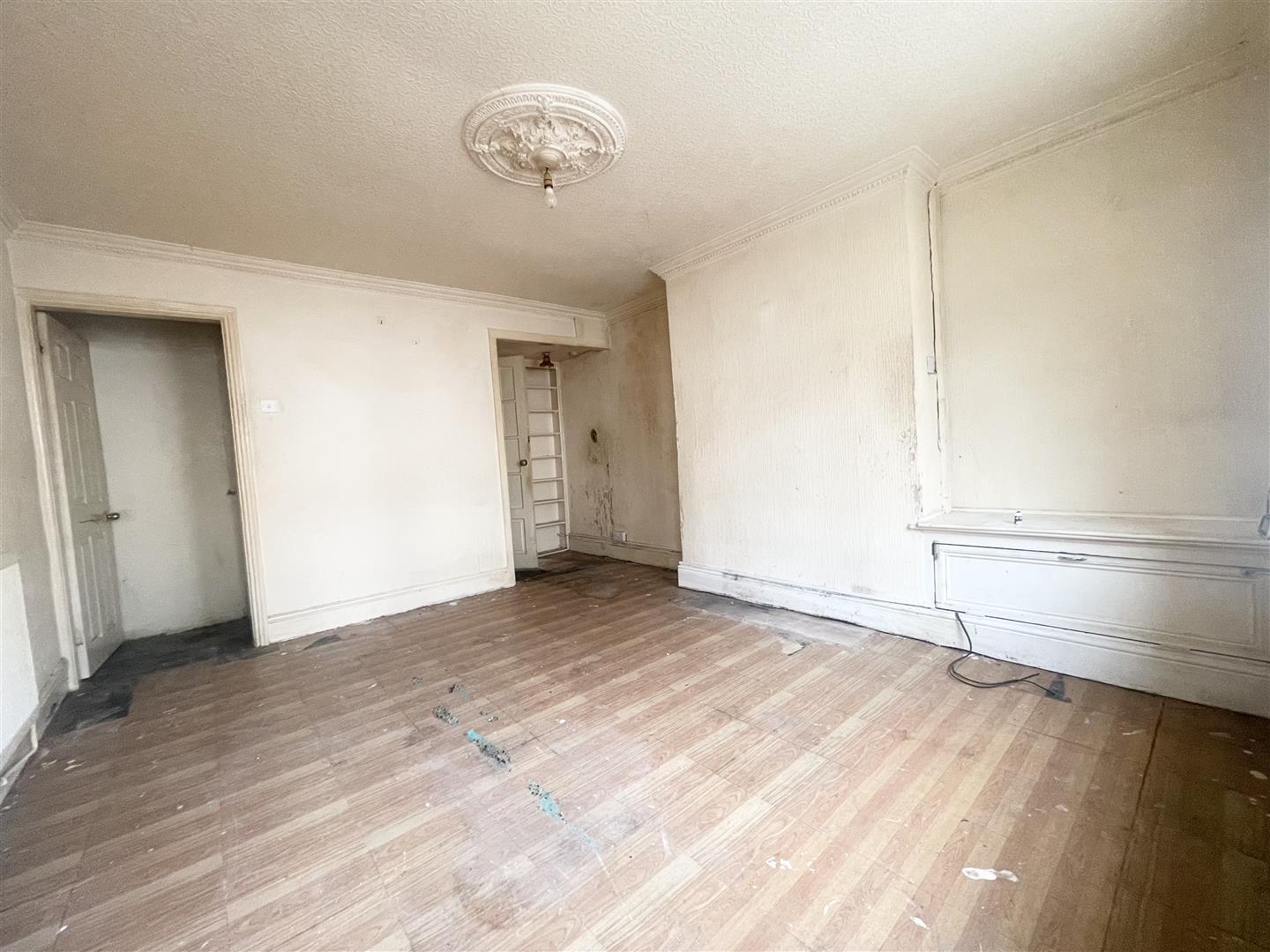 2 bed terraced house for sale in Dall Street, Burnley  - Property Image 2