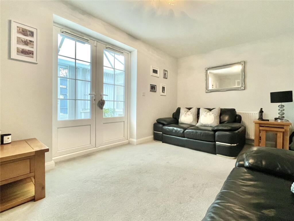 4 bed detached house for sale in Kingfisher Mews, Wombwell  - Property Image 22