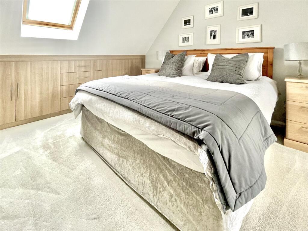 4 bed detached house for sale in Kingfisher Mews, Wombwell  - Property Image 1