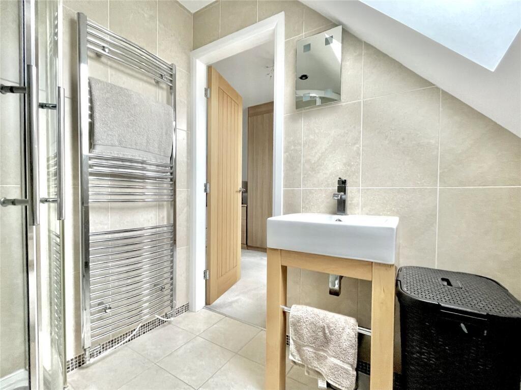 4 bed detached house for sale in Kingfisher Mews, Wombwell  - Property Image 11