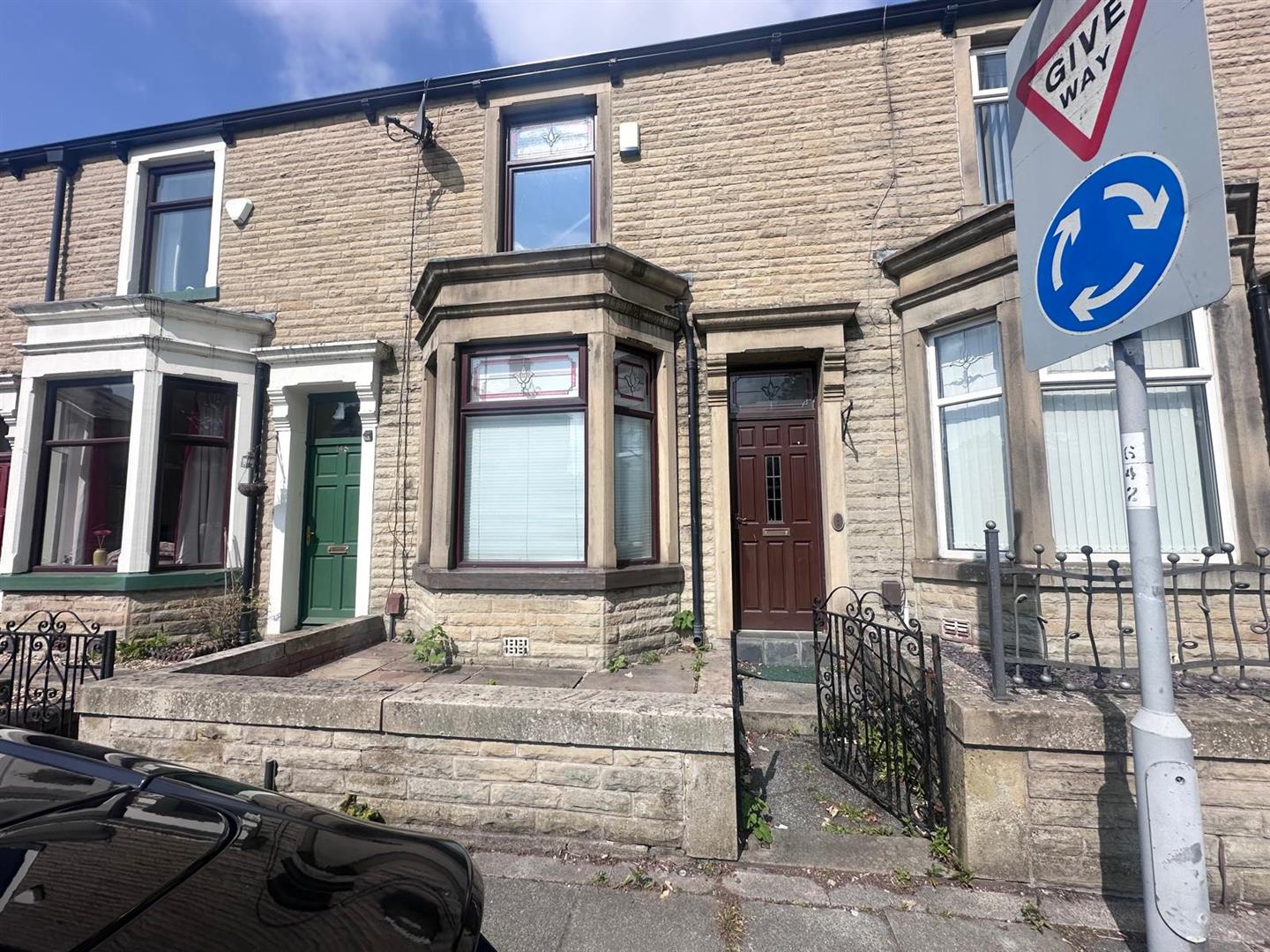 2 bed terraced house to rent in Coal Clough Lane, Burnley  - Property Image 1