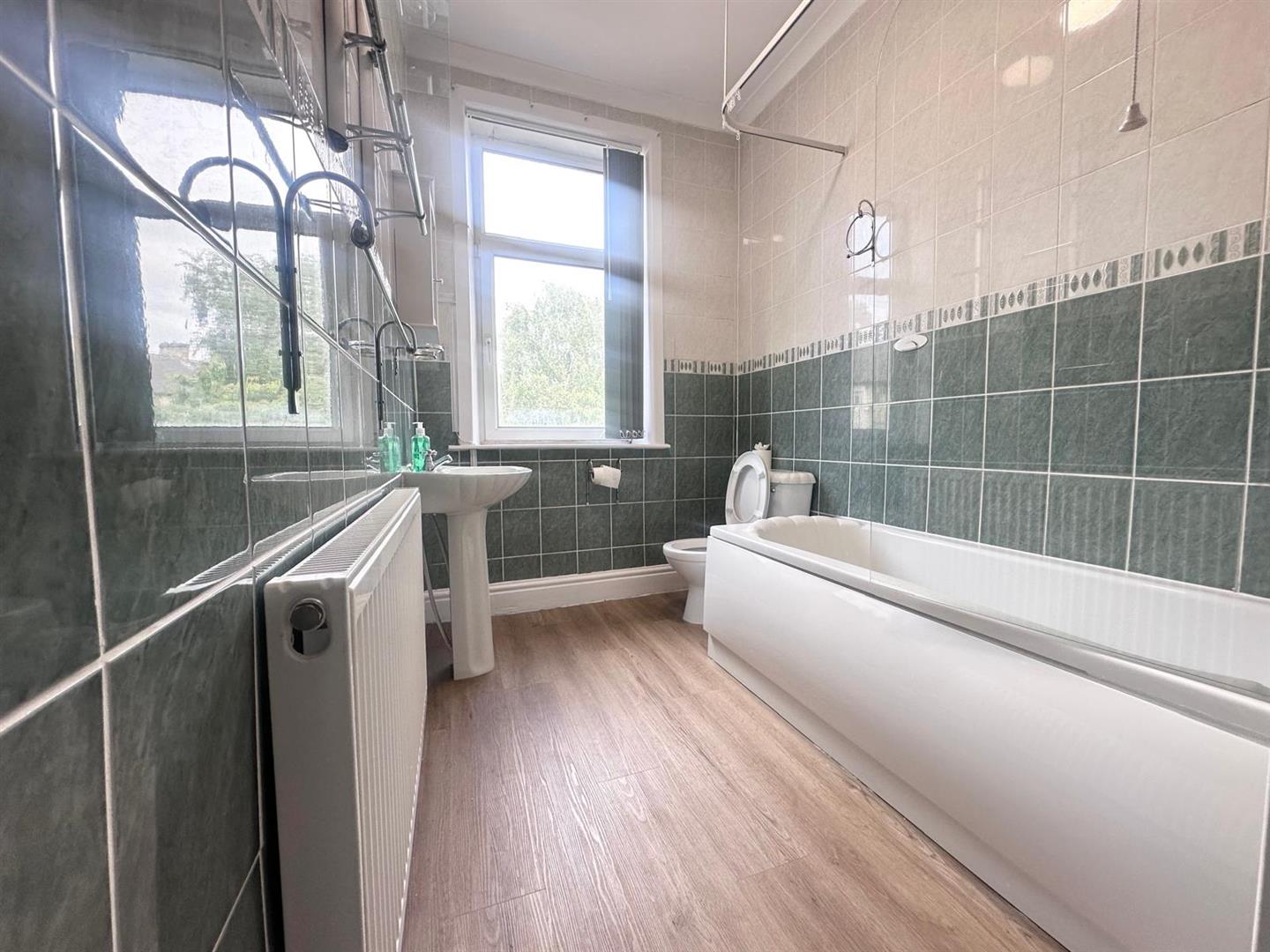 2 bed terraced house to rent in Coal Clough Lane, Burnley  - Property Image 9