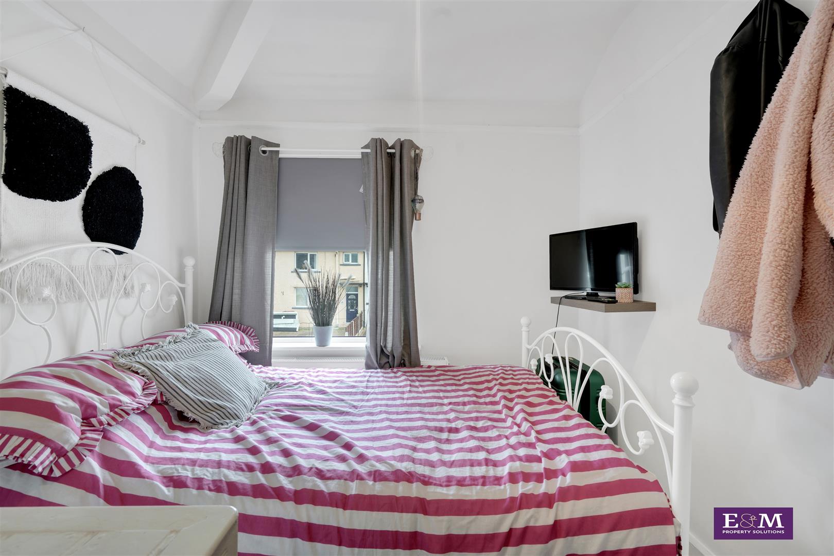 3 bed semi-detached house for sale in Ruskin Avenue, Padiham  - Property Image 14