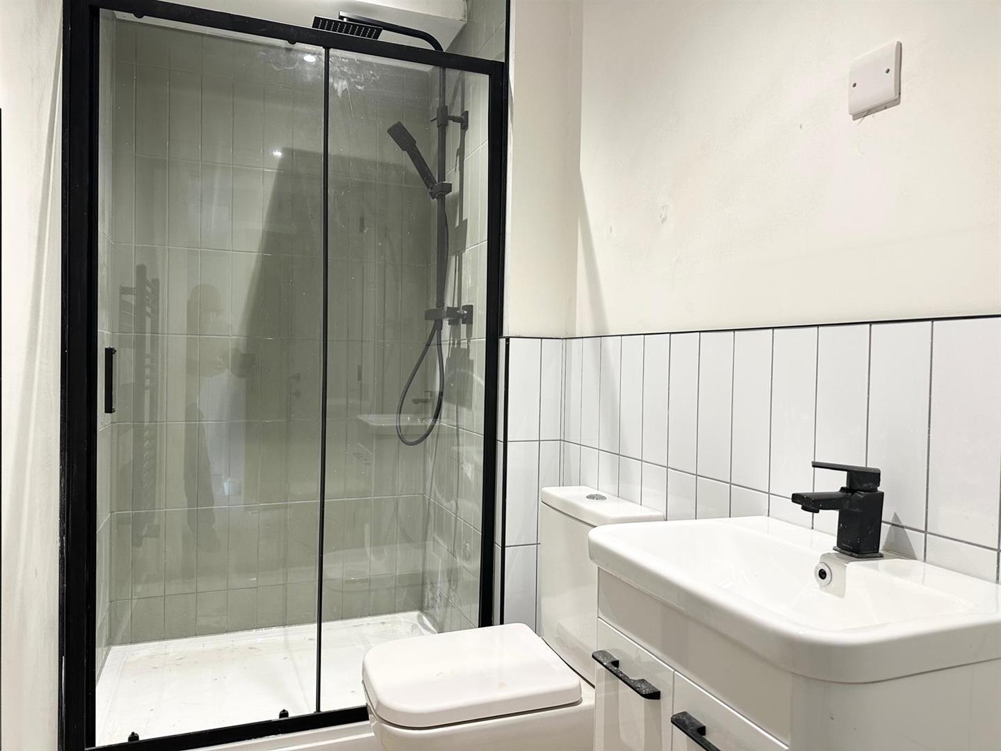 1 bed flat to rent in Sheffield Road, Barnsley, S70 