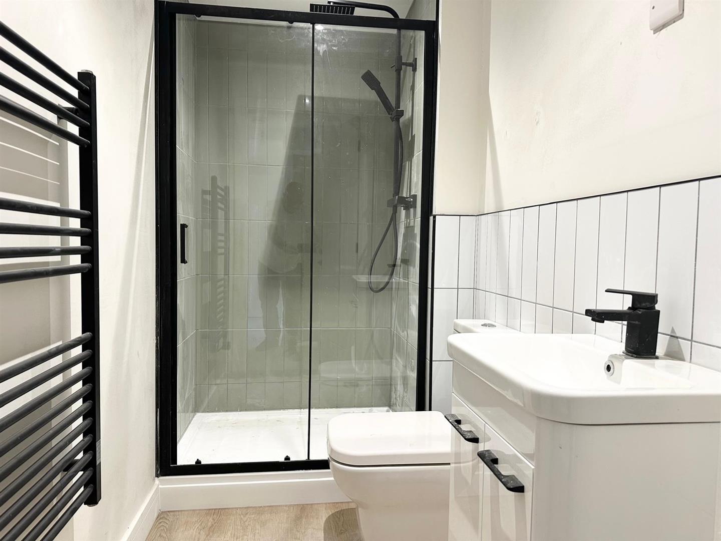 1 bed flat to rent in Sheffield Road, Barnsley 6