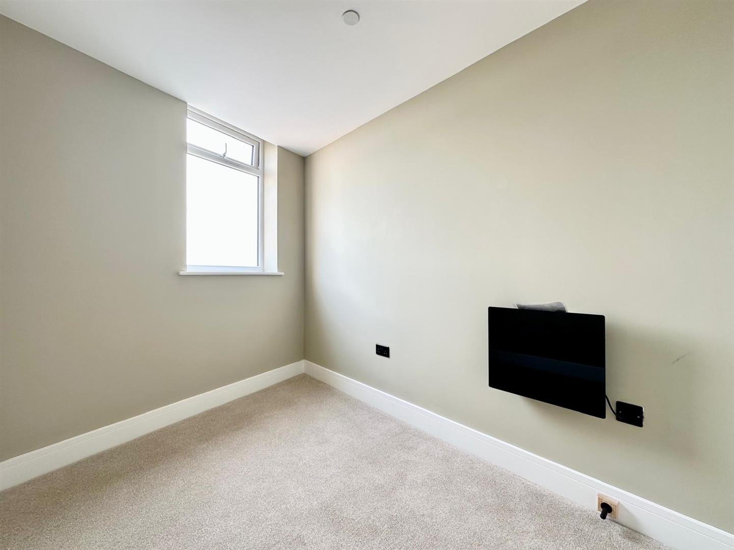 2 bed flat to rent in Sheffield Road, Barnsley  - Property Image 9