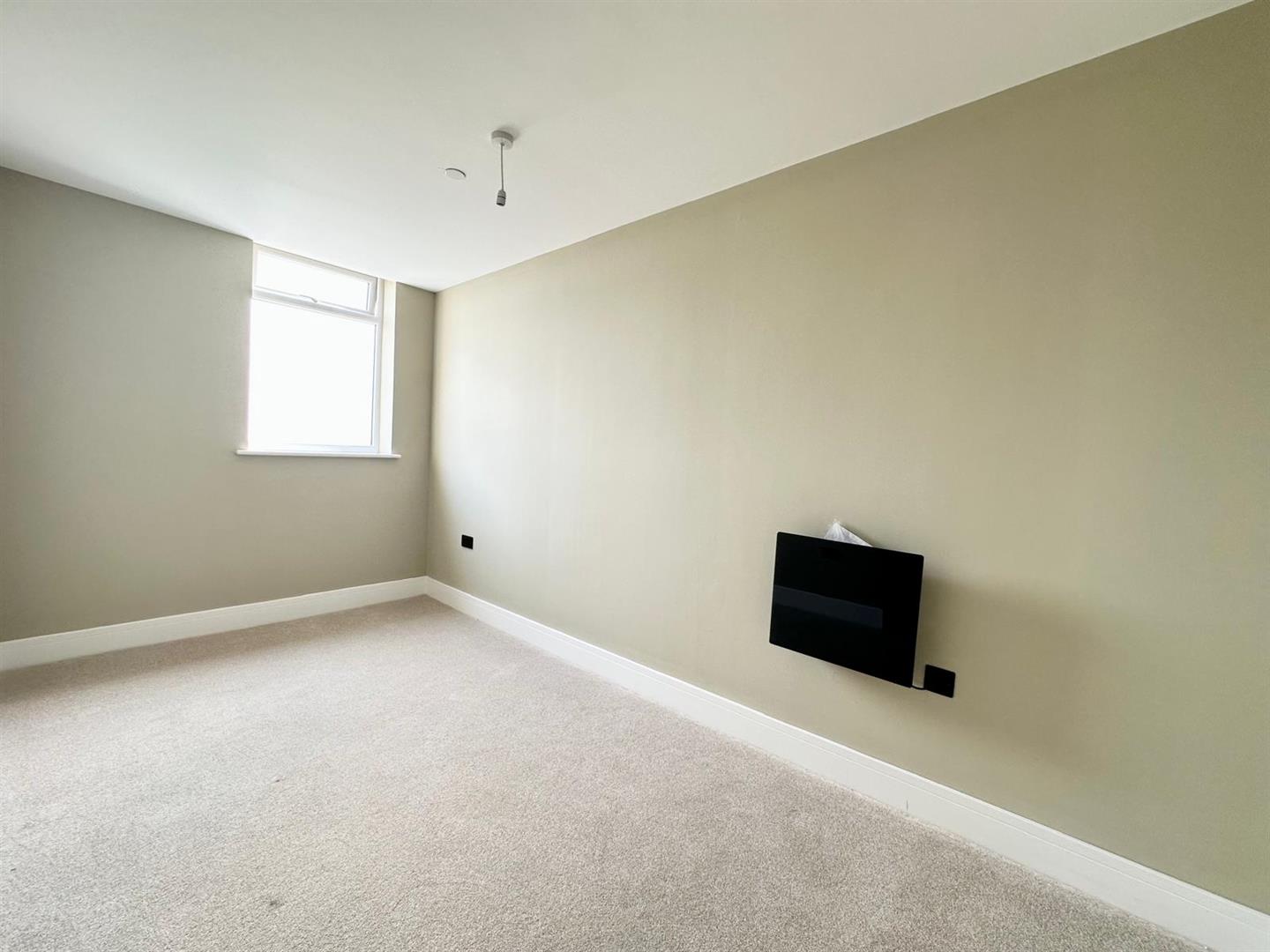 2 bed flat to rent in Sheffield Road, Barnsley  - Property Image 7