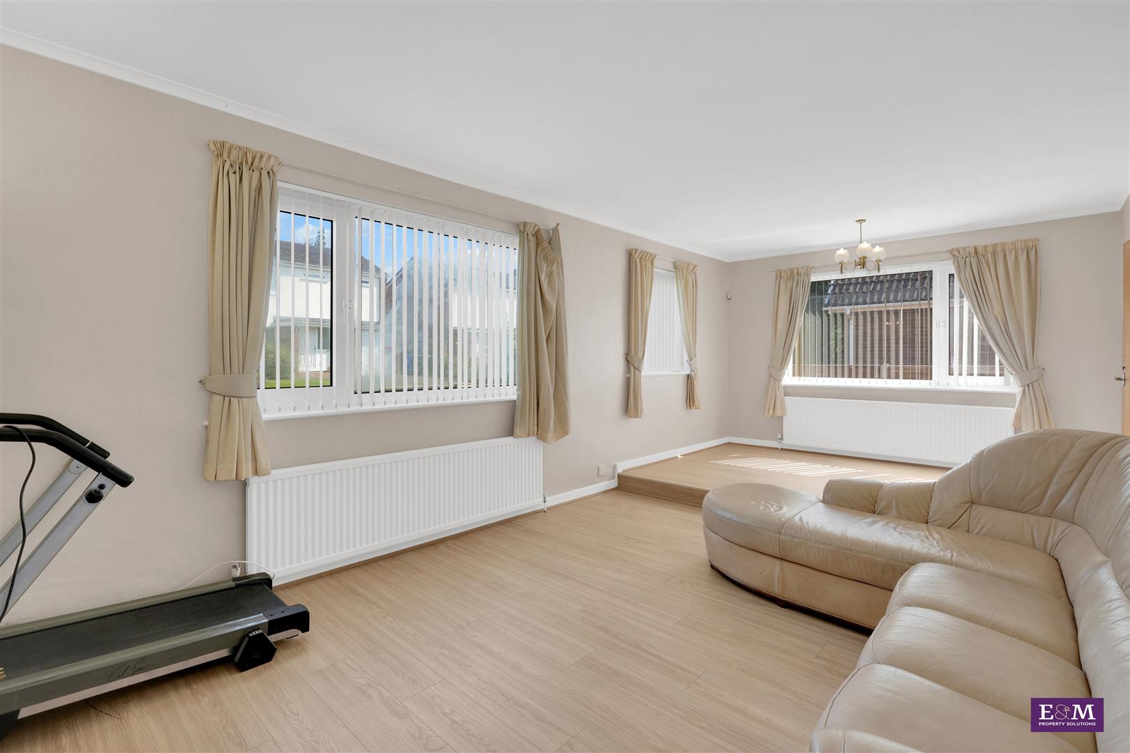 4 bed detached house for sale in Hallwood Close, Burnley  - Property Image 3