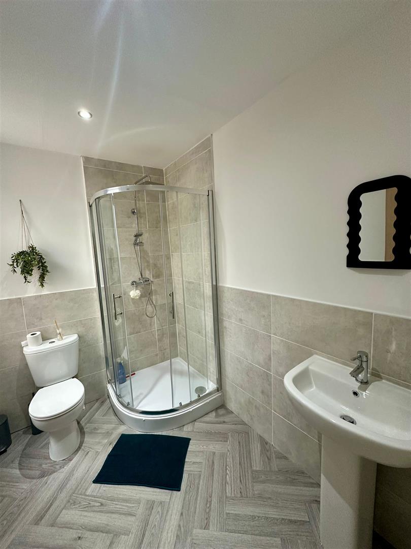 1 bed house share to rent in St. Matthew Street, Burnley 4