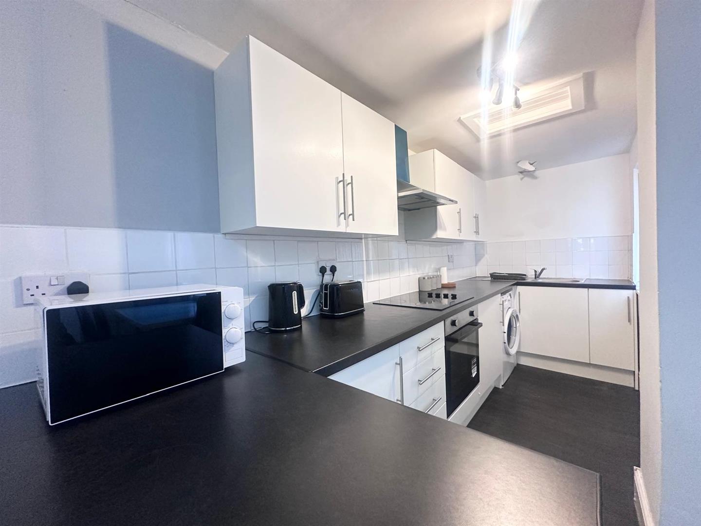 2 bed terraced house for sale in Plumbe Street, Burnley  - Property Image 5