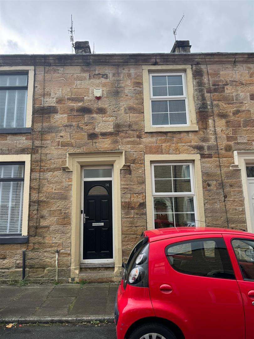 2 bed terraced house for sale in Clarence Street, Burnley  - Property Image 1