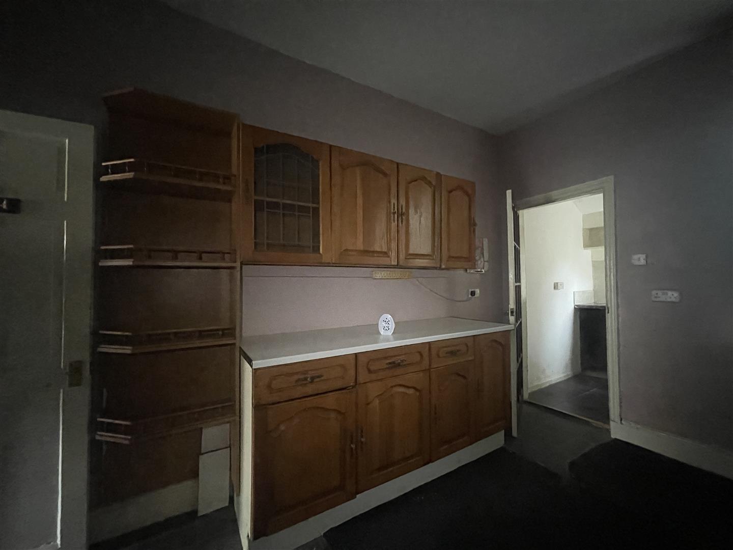 2 bed terraced house for sale in Branch Road, Burnley 2