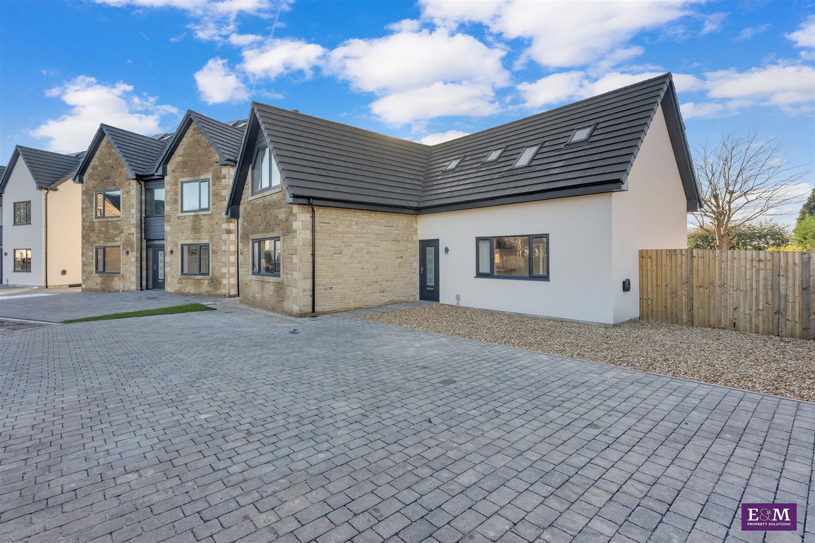 4 bed detached house for sale in Southern Court, Burnley  - Property Image 28