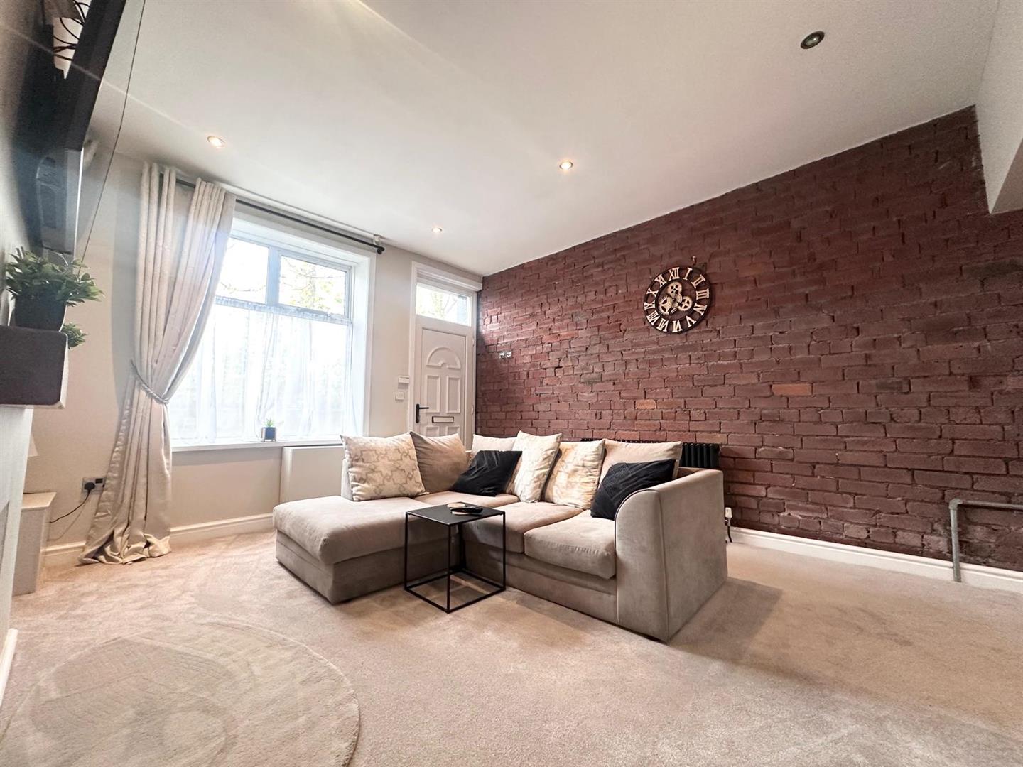 2 bed terraced house for sale in Talbot Street, Burnley  - Property Image 2