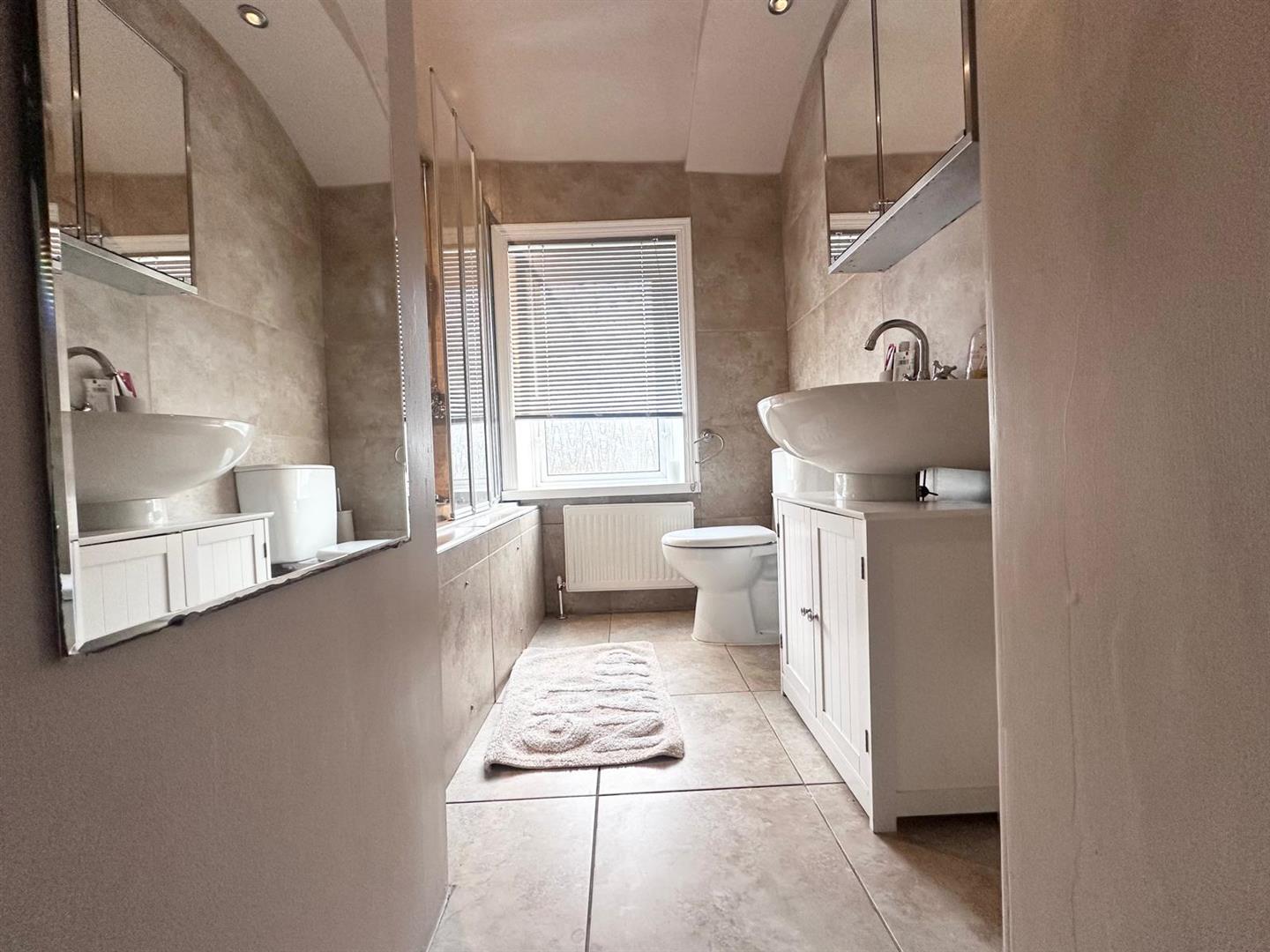 2 bed terraced house for sale in Talbot Street, Burnley  - Property Image 9