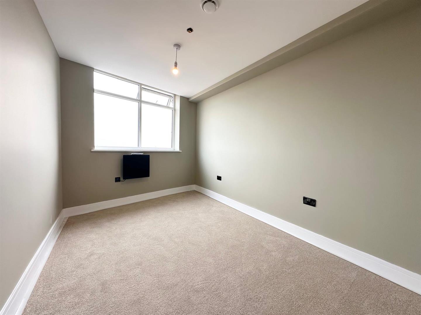 2 bed flat to rent in Sheffield Road, Barnsley  - Property Image 7