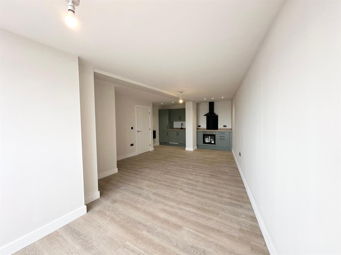 2 bed flat to rent in Sheffield Road, Barnsley  - Property Image 6