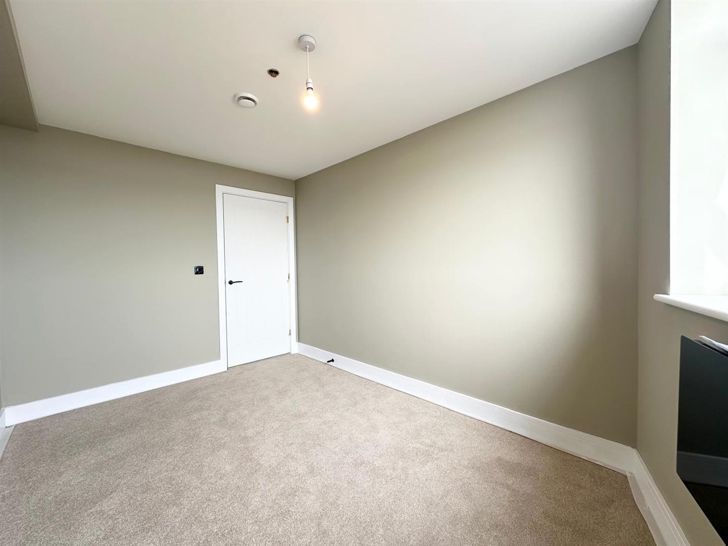 2 bed flat to rent in Sheffield Road, Barnsley  - Property Image 9