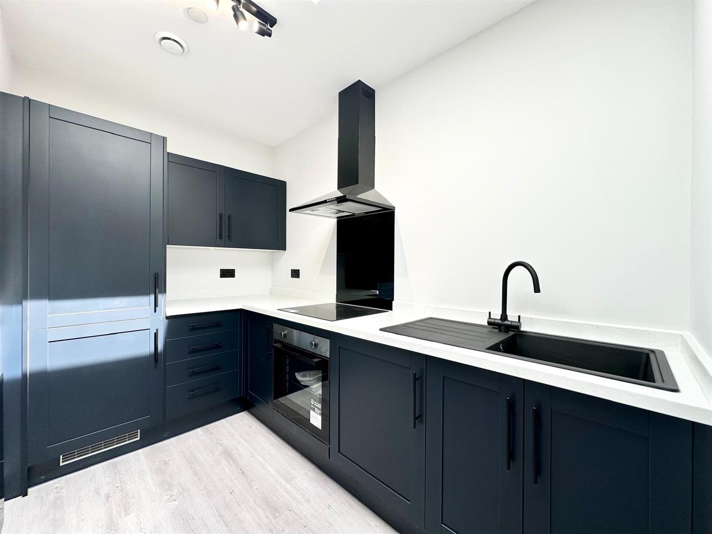 1 bed flat to rent in Sheffield Road, Barnsley 2