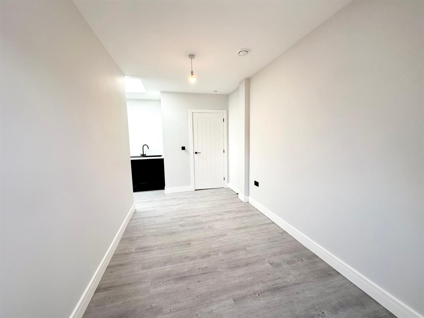 1 bed flat to rent in Sheffield Road, Barnsley  - Property Image 5