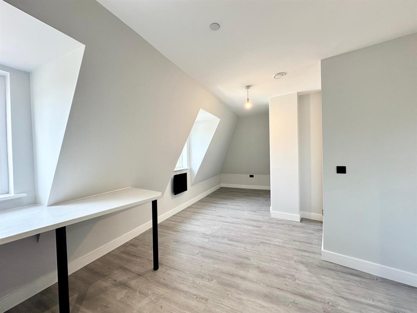 2 bed flat to rent in Sheffield Road, Barnsley 2