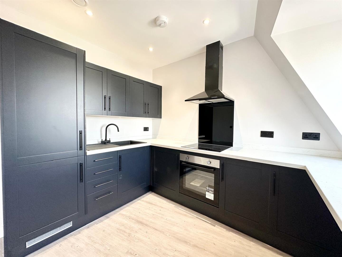 2 bed flat to rent in Sheffield Road, Barnsley  - Property Image 11